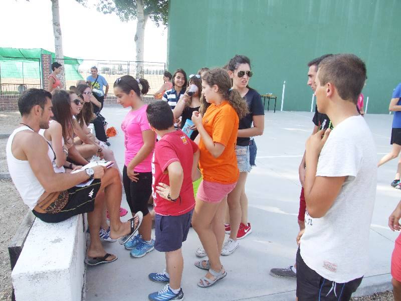 Juegos en las fiestas de Palaciosrubios (Salamanca) 2/2