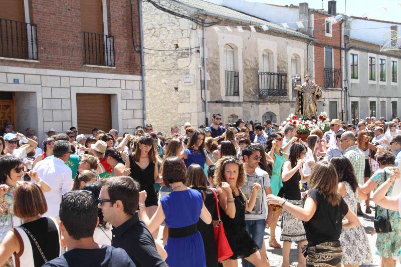 Procesión en honor a Santo Domingo de Guzmán en Campaspero