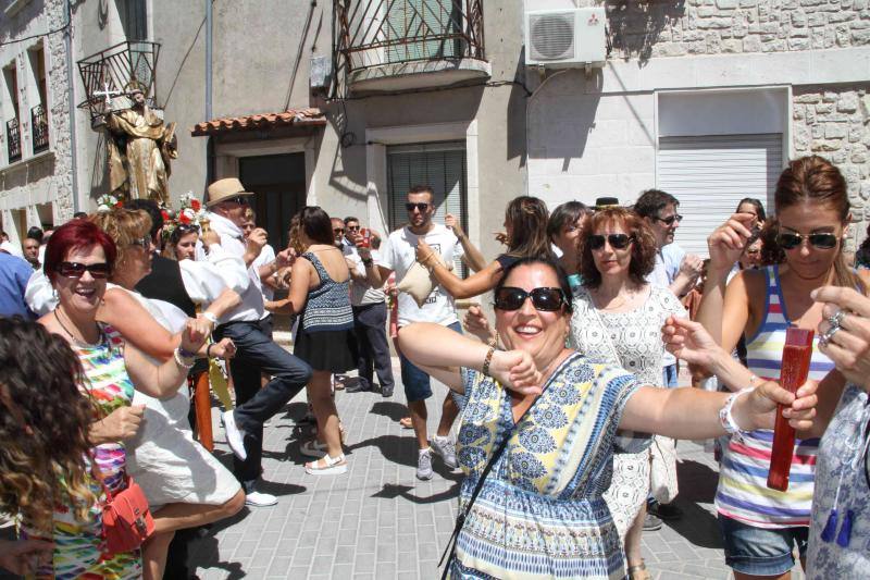 Procesión en honor a Santo Domingo de Guzmán en Campaspero