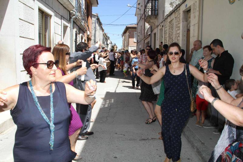Procesión en honor a Santo Domingo de Guzmán en Campaspero