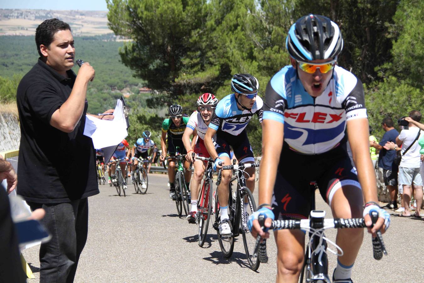 Carrera Ciclista V Trofeo Ayuntamiento de Peñafiel (2/2)