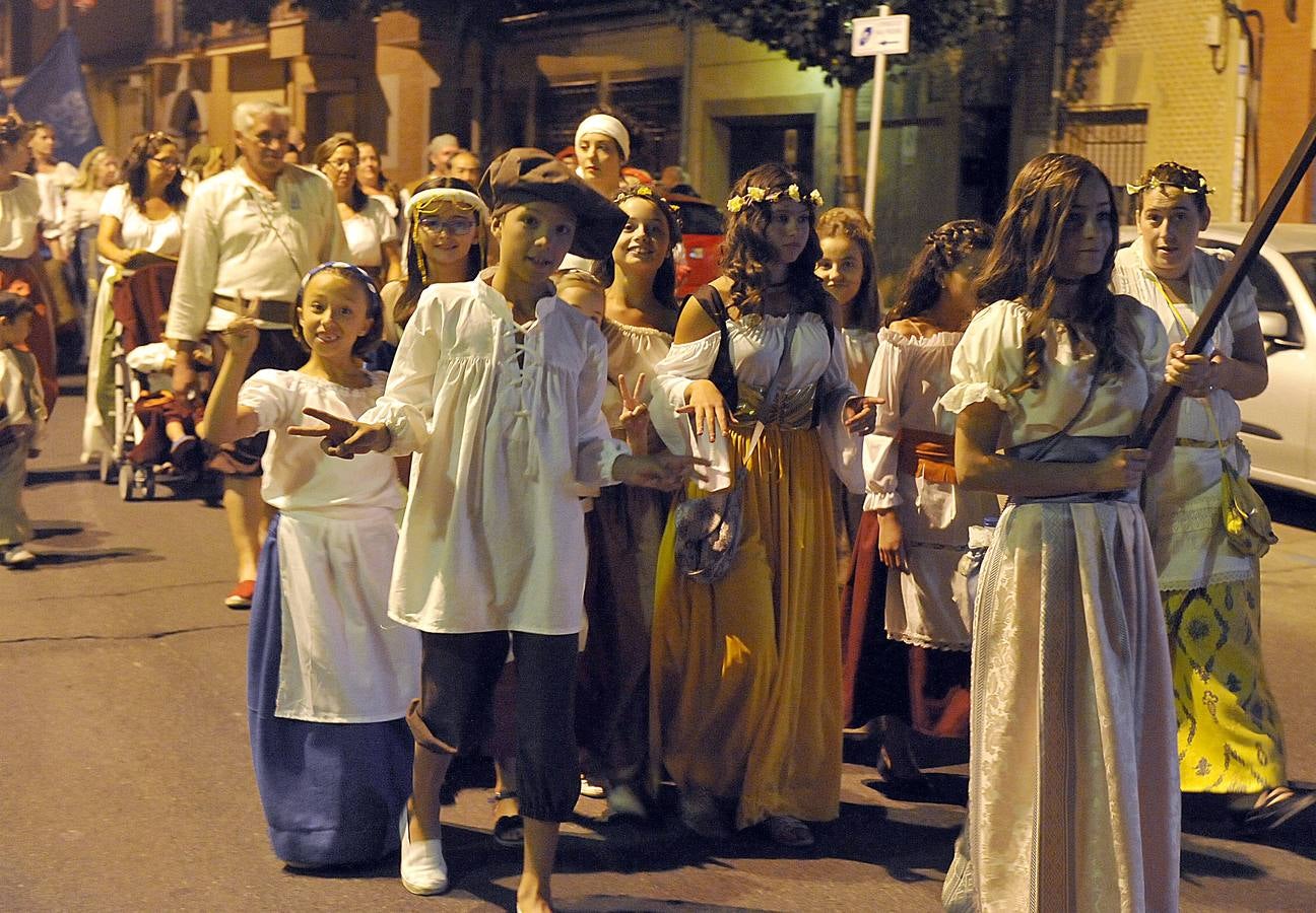 Desfile de los Imperiales y los Comuneros en Medina