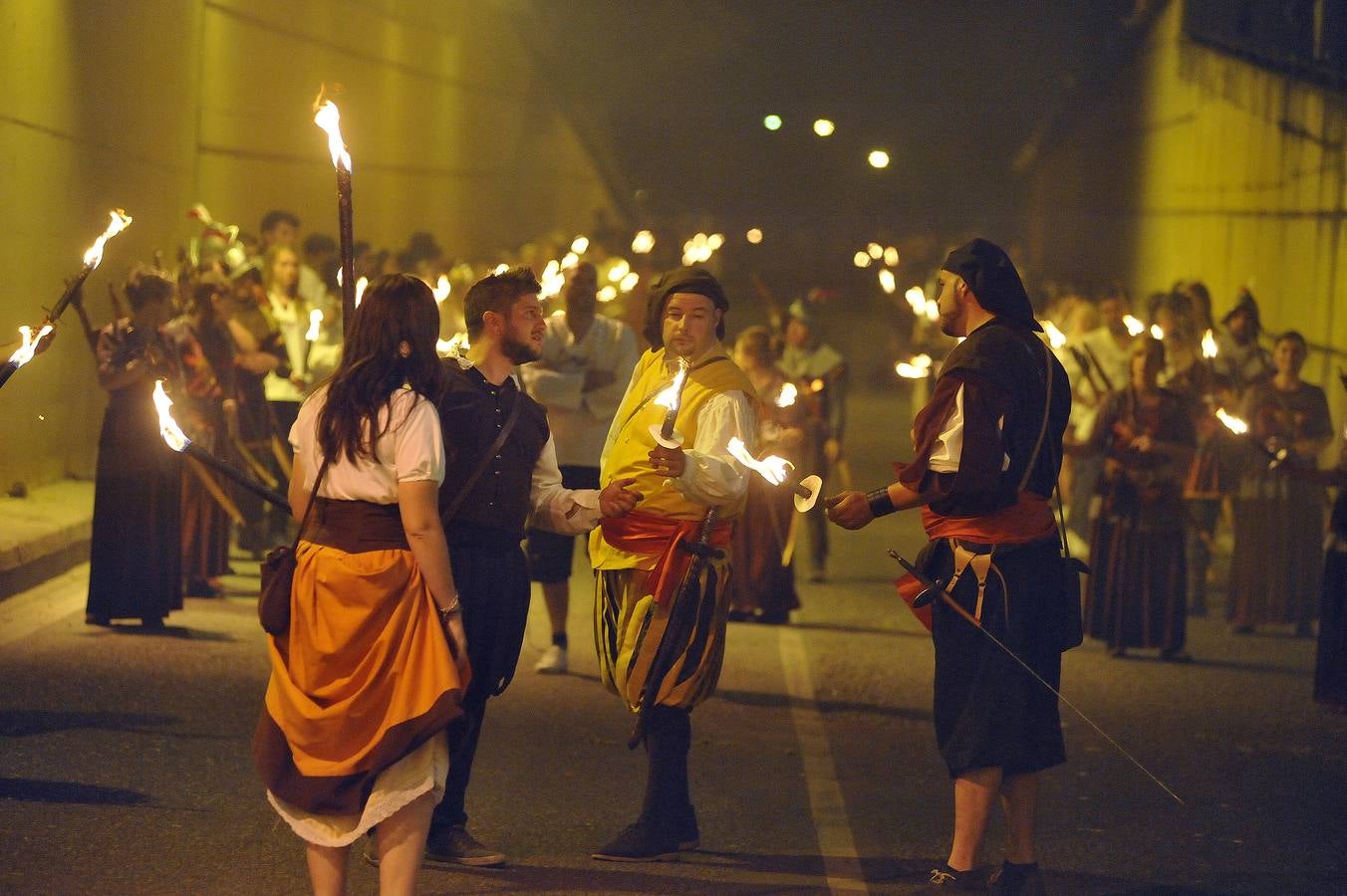 Desfile de los Imperiales y los Comuneros en Medina