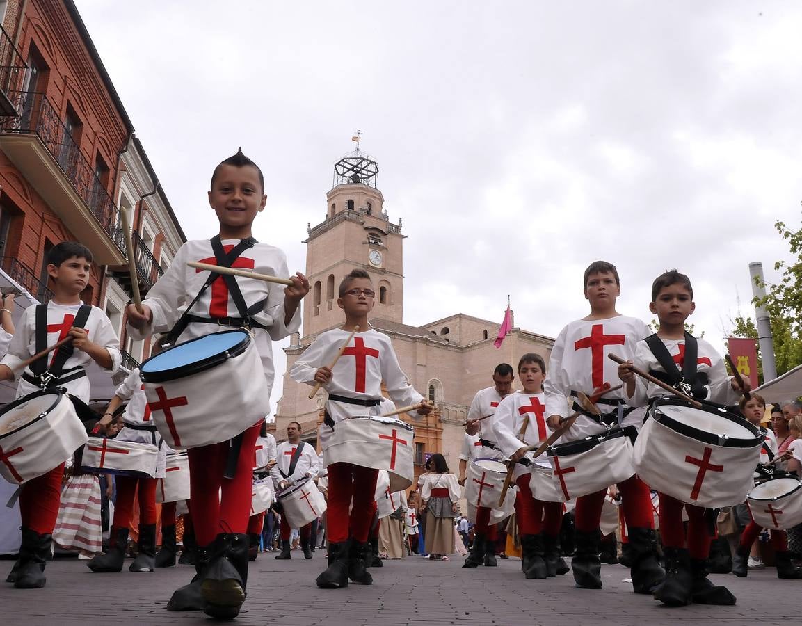 Recreación de la entrada en Medina de la reina (niña) Isabel la Católica y su hermano Alfonso