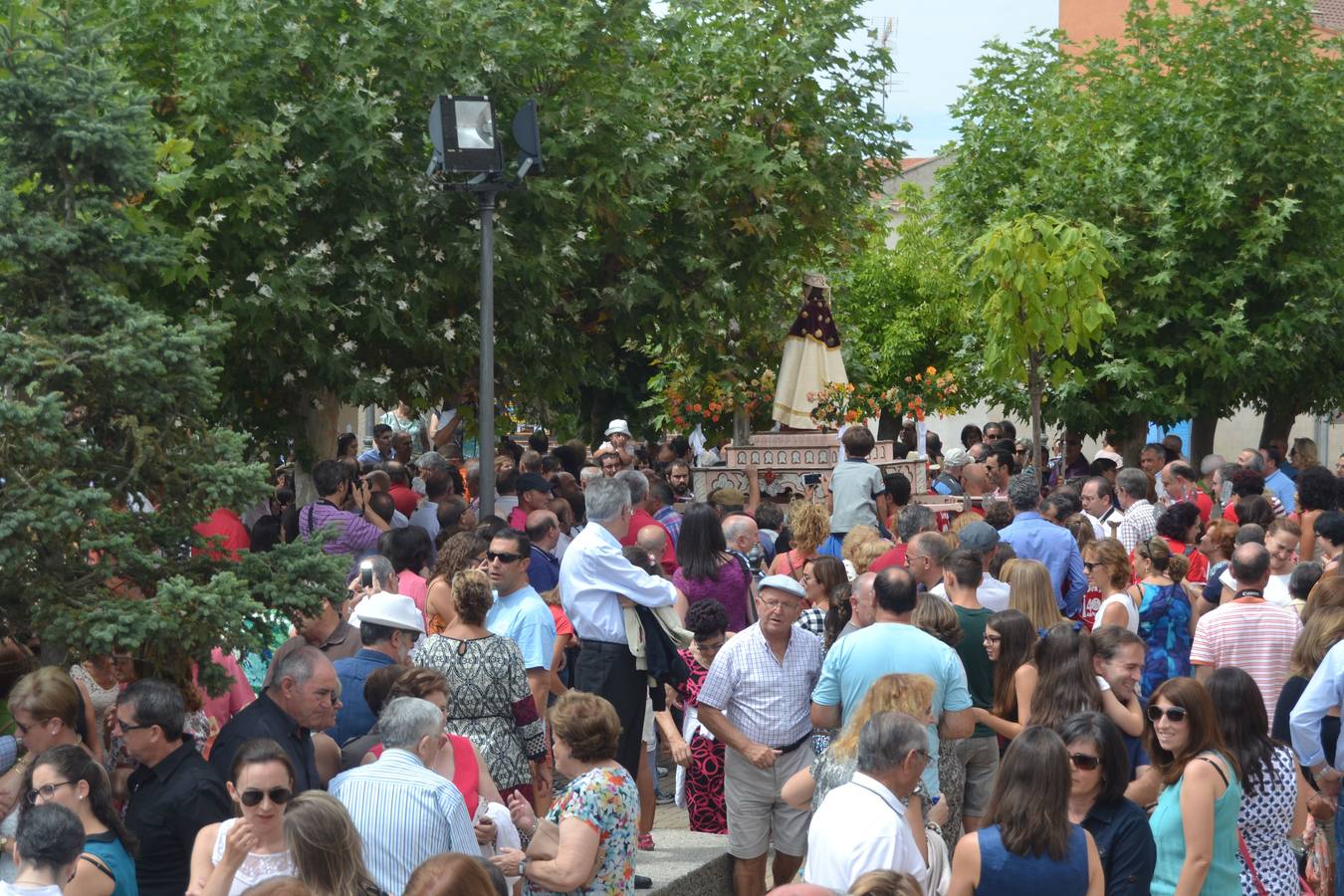 Procesión en Macotera (Salamanca)