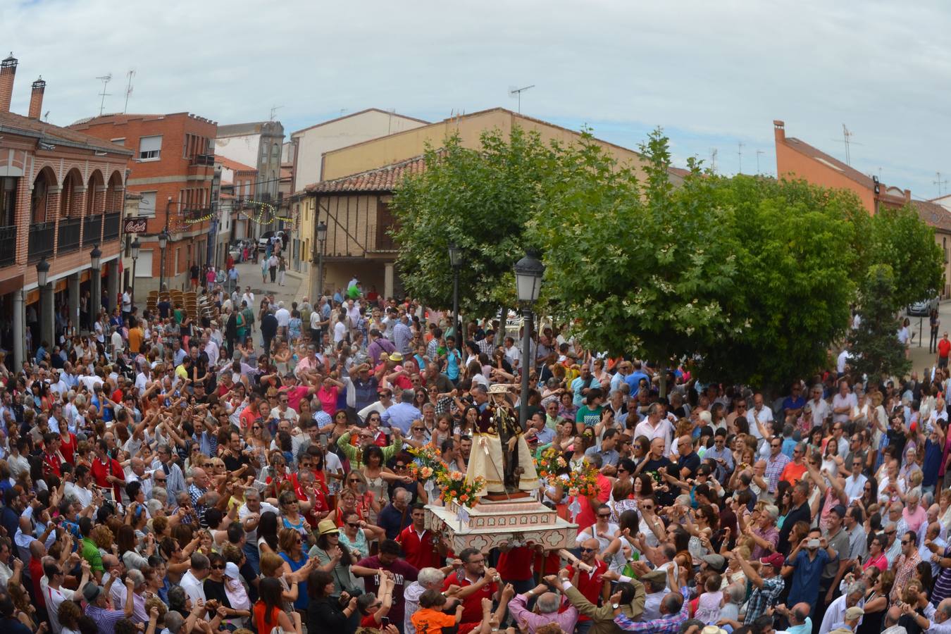 Procesión en Macotera (Salamanca)
