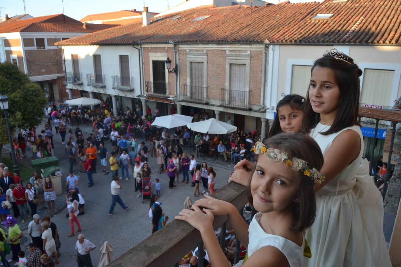 Pregón y proclamación de las reinas en las Fiestas de Peñaranda (Salamanca)