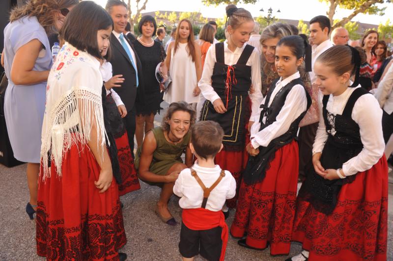 La ministra de Agricultura pronuncia el pregón en Ataquines