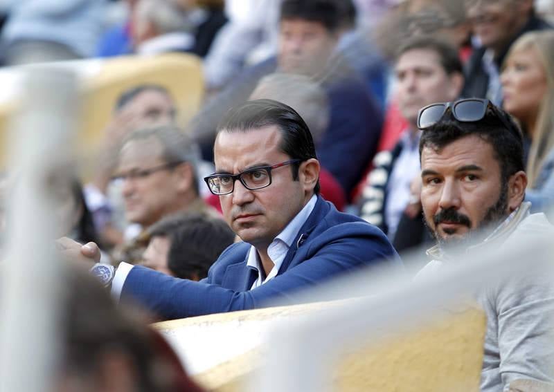 Enrique Ponce, Miguel Ángel Perera y Alejandro Talavante en la tercera corrida de la feria de Palencia (1/2)