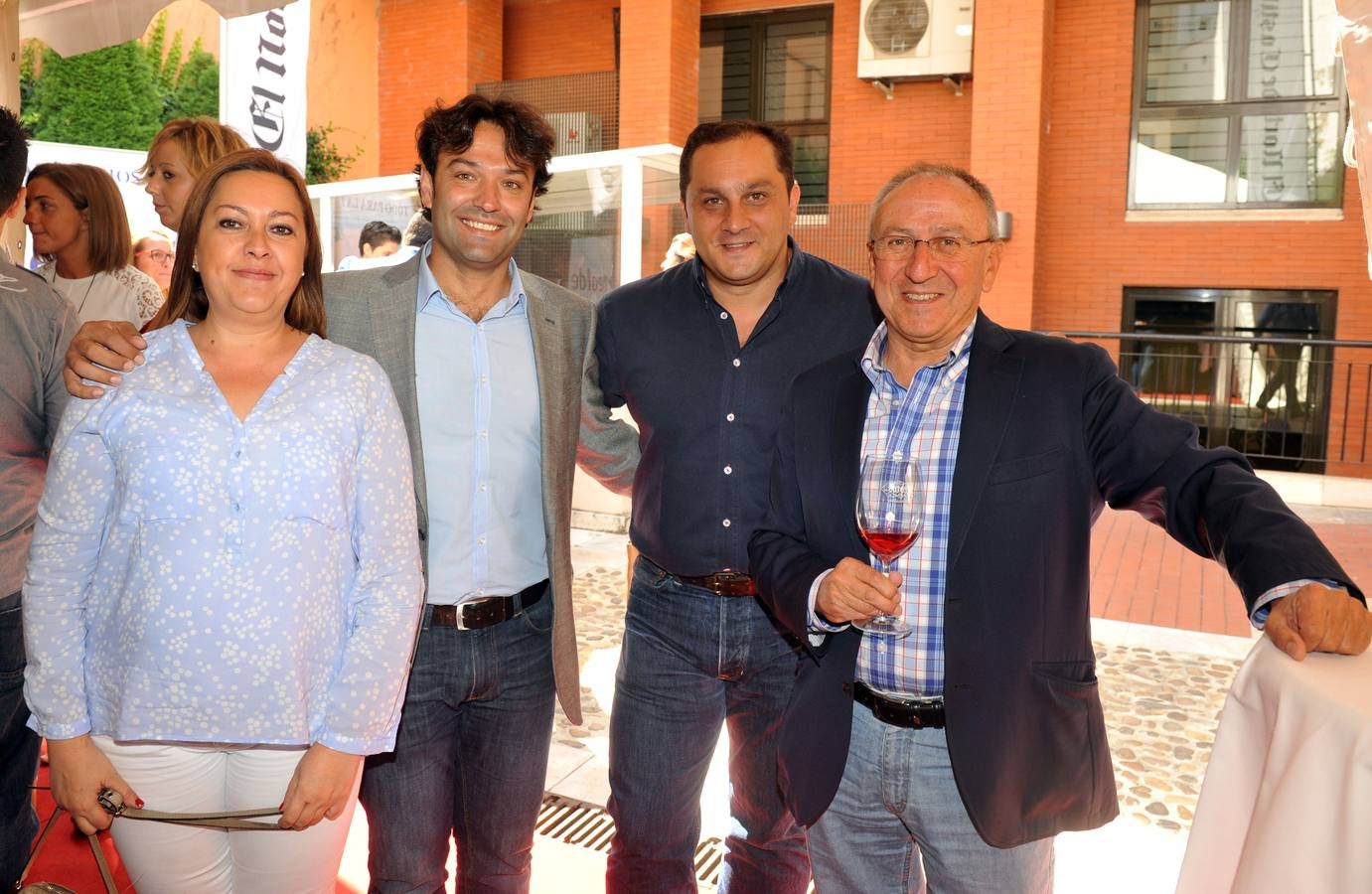 Mar Domínguez, el calcade de Tordesillas, José Antonio González Poncela, con Ismael Bosh (PSOE) y el senador del PSOE Emilio Álvarez Villazán.