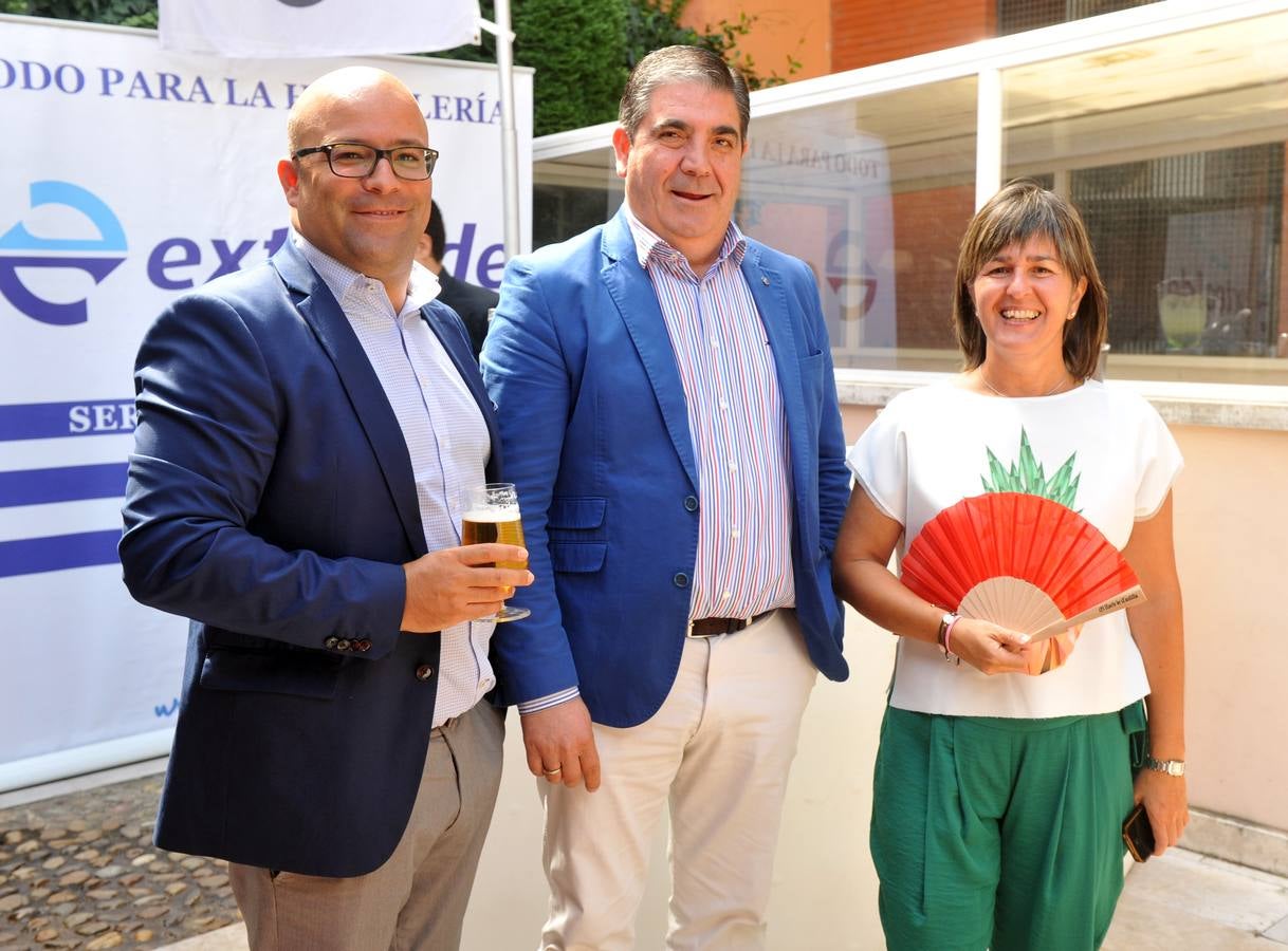 El Norte de Castilla inaugura la caseta instalada en el Meliá Recoletos para las Ferias y Fiestas de la Virgen de San Lorenzo (2/2)