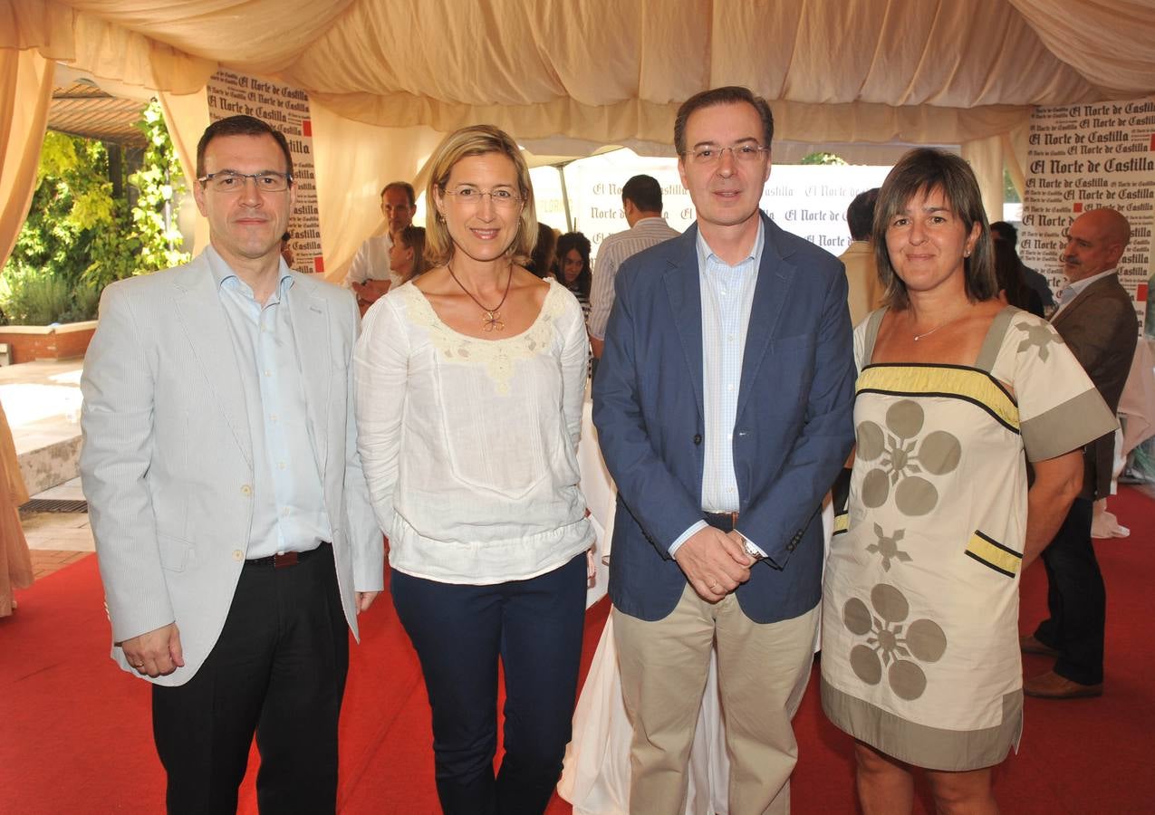Mariano Veganzones, secretario del CES; Mayte Zamorano, directora de Gestión de Control de El Norte; Germán Barrios, presidente del Consejo Económico y Social de Castilla y León, y Charo López, directora de Marketing del periódico.