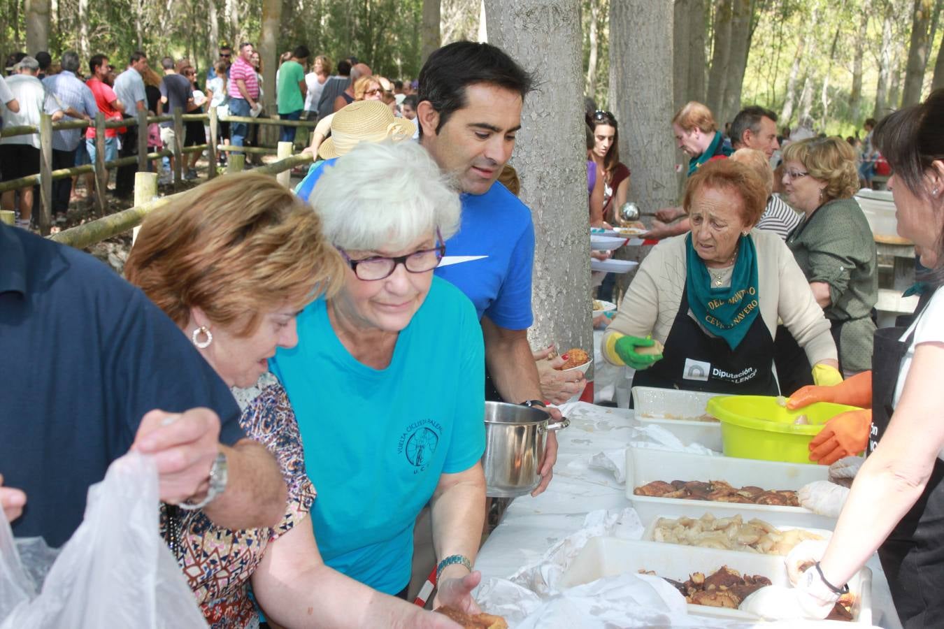 Los vecinos de Cevico Navero (Palencia) celebran el Día del Montanero