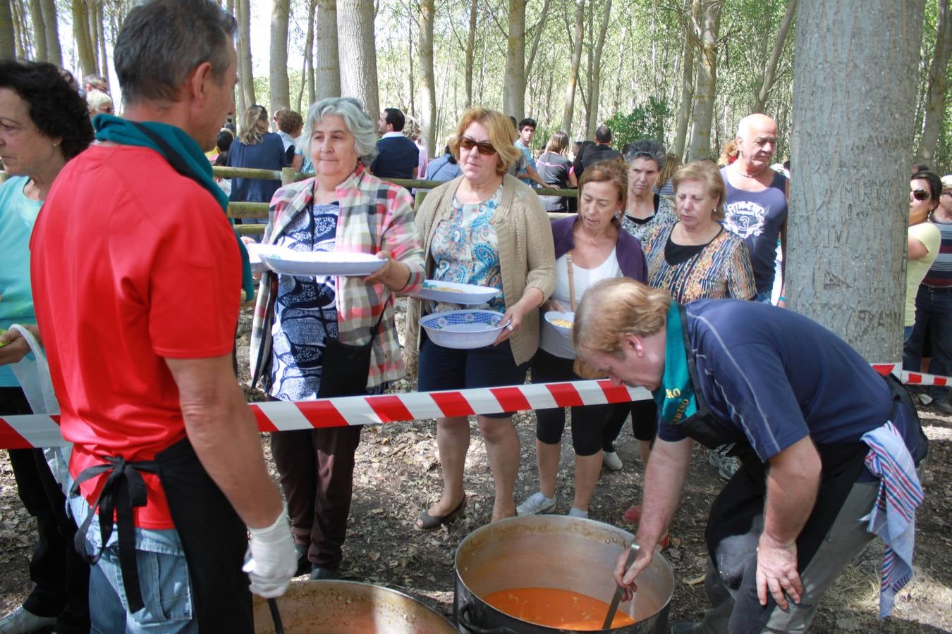 Los vecinos de Cevico Navero (Palencia) celebran el Día del Montanero