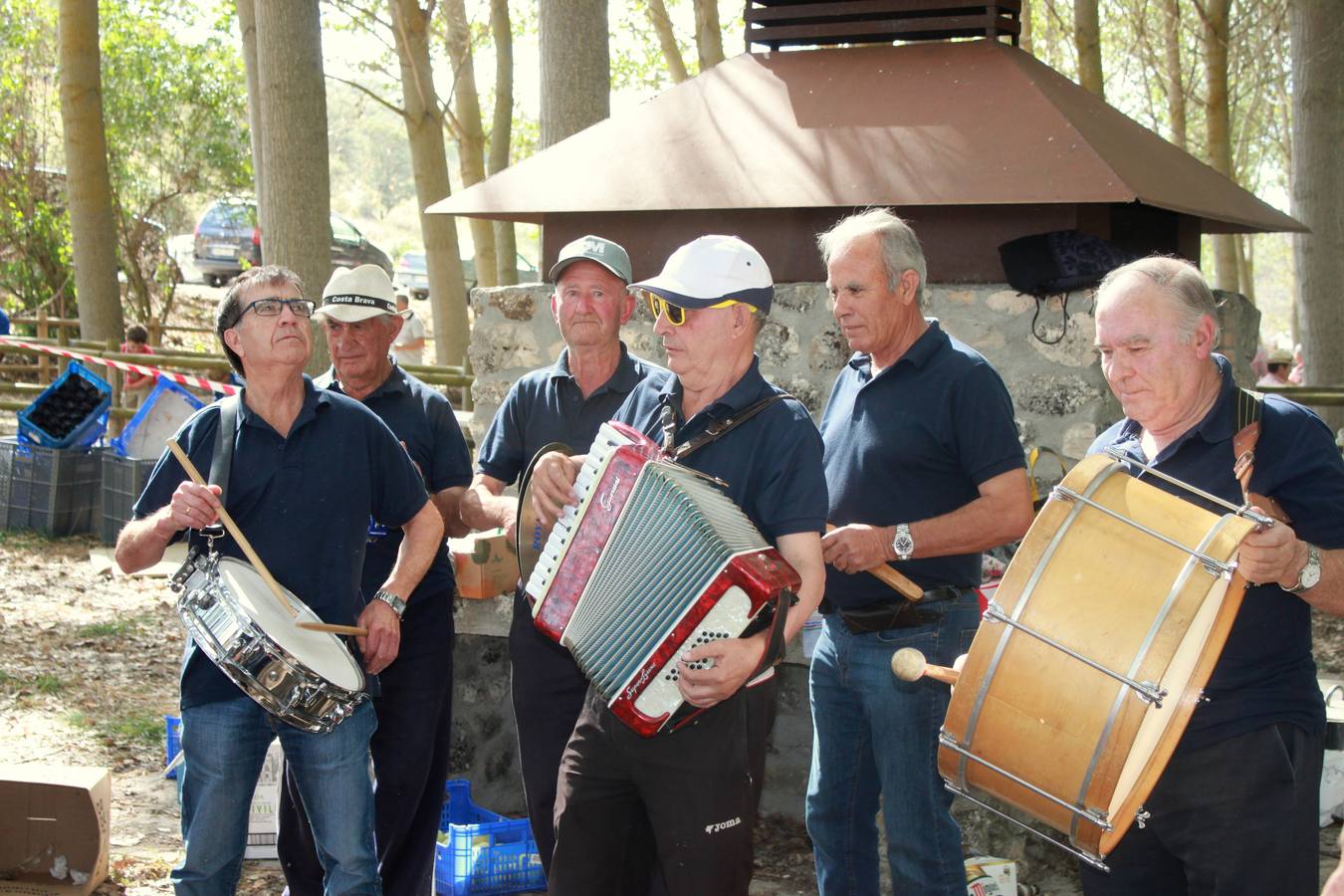 Los vecinos de Cevico Navero (Palencia) celebran el Día del Montanero