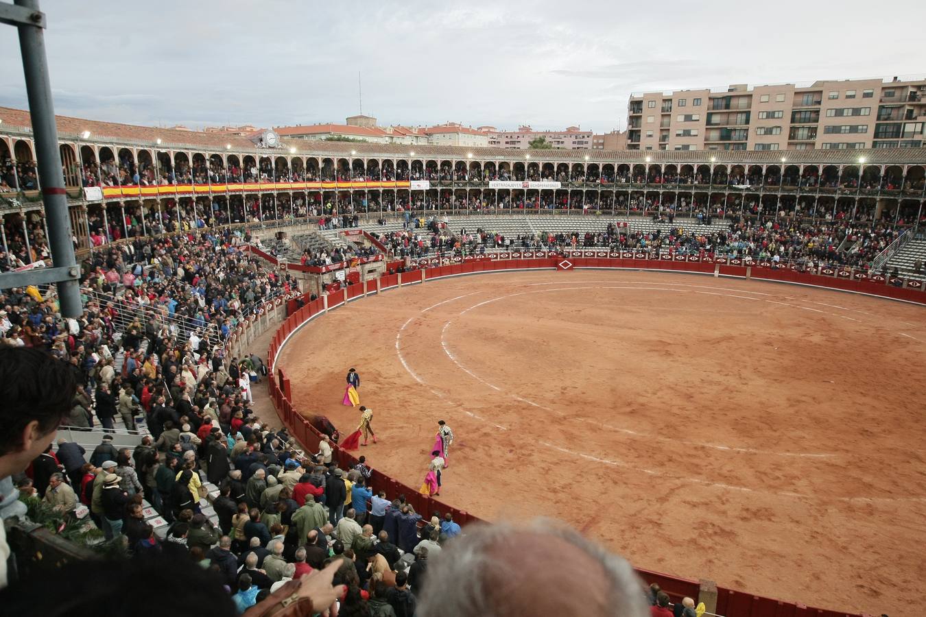 Corrida de toros en Salamanca con El Juli, Castella y Perera (1/3)