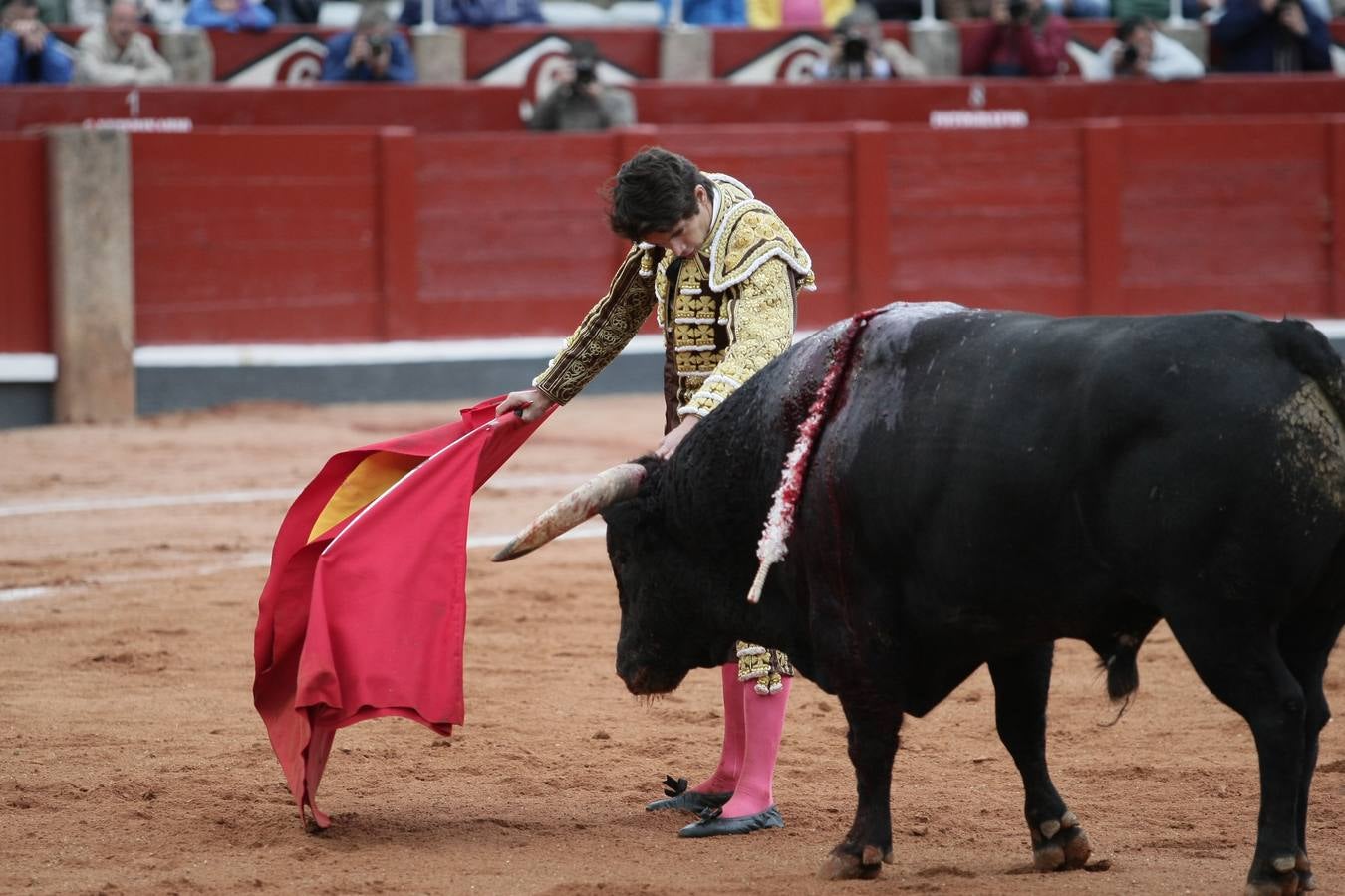 Corrida de toros en Salamanca con El Juli, Castella y Perera (2/3)