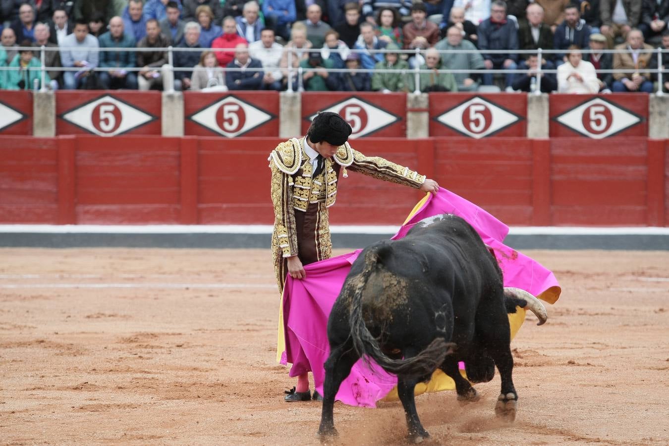 Corrida de toros en Salamanca con El Juli, Castella y Perera (3/3)