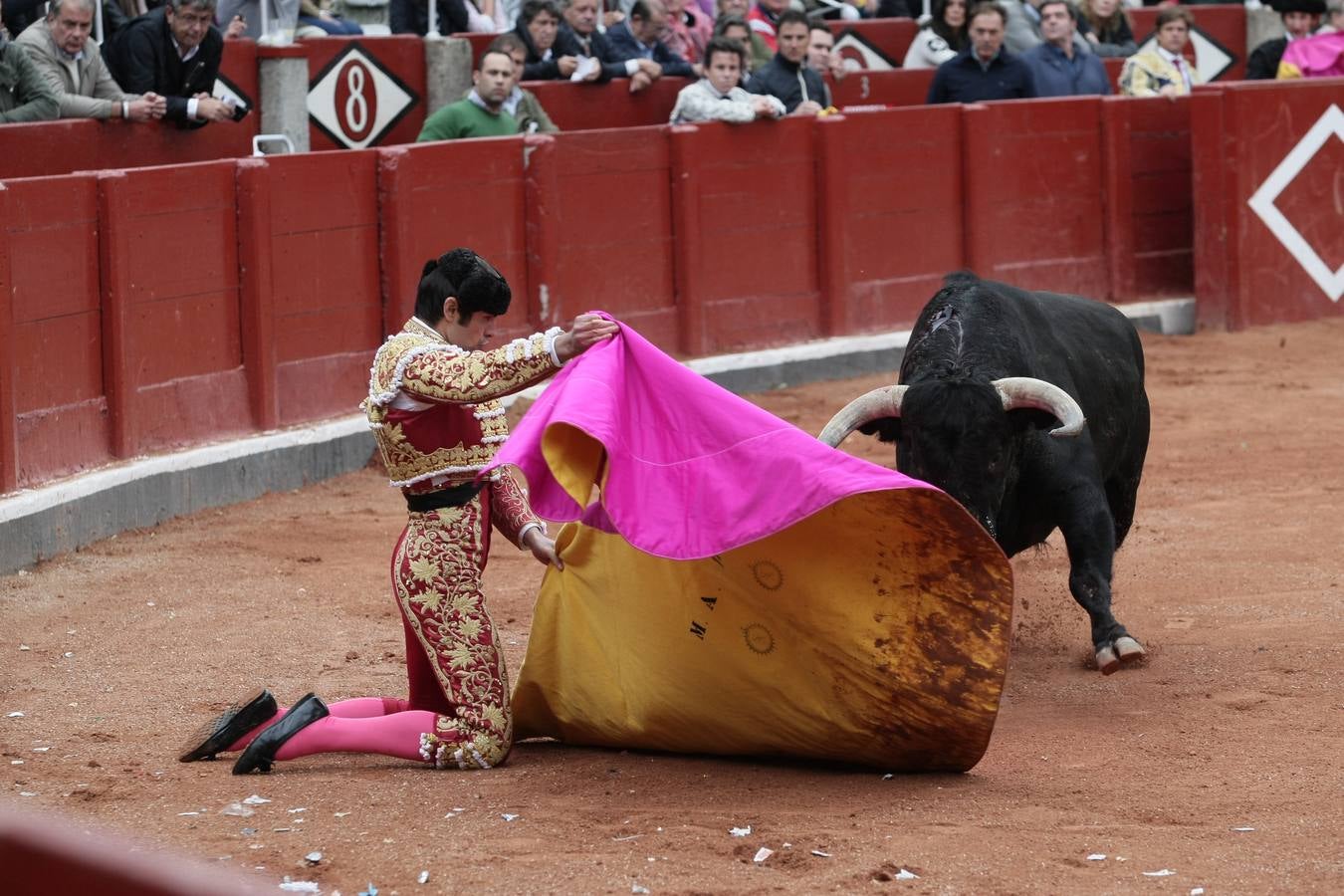 Corrida de toros en Salamanca con El Juli, Castella y Perera (3/3)