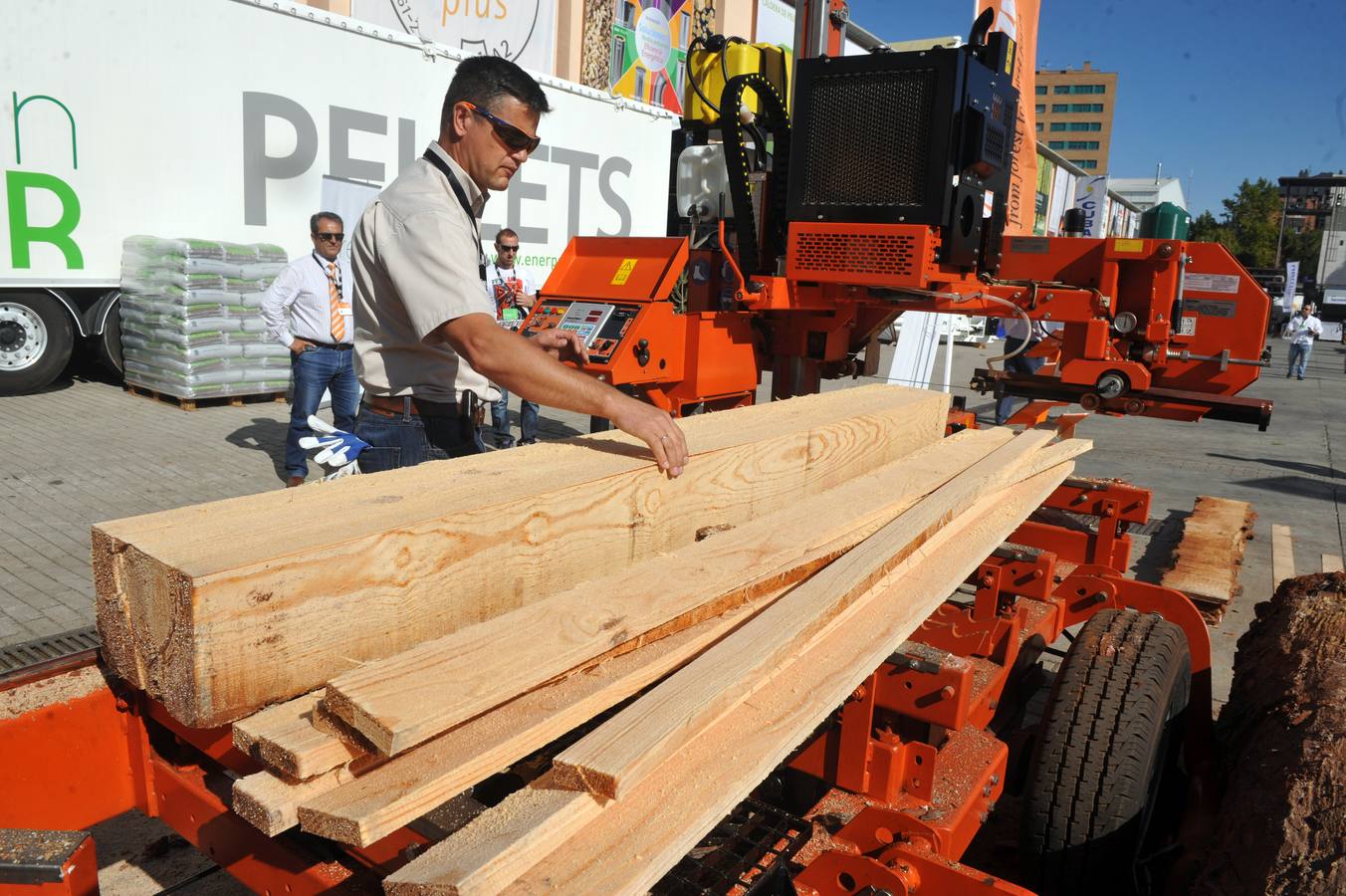 Inauguración de la X Feria Internacional Expobiomasa en Valladolid