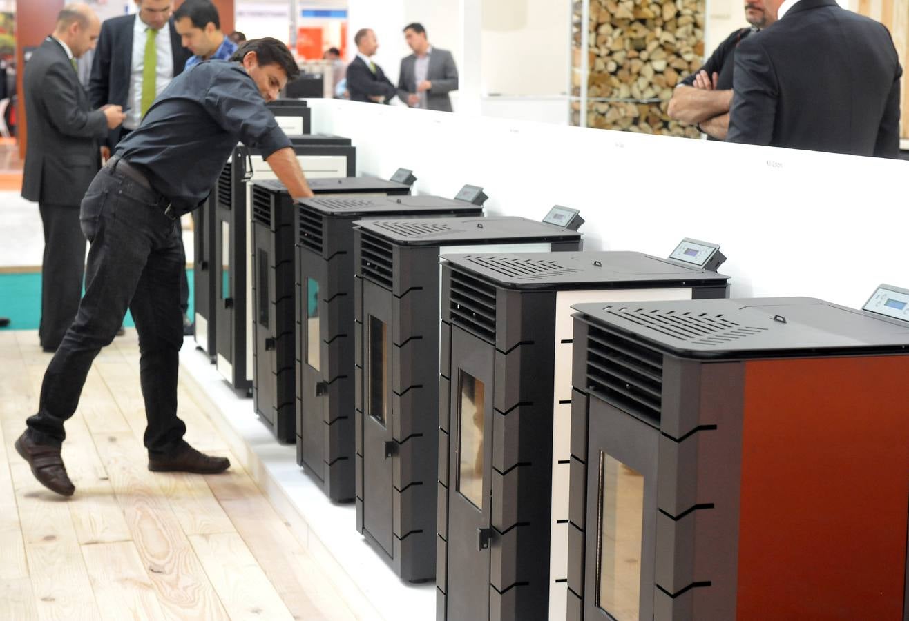 Inauguración de la X Feria Internacional Expobiomasa en Valladolid