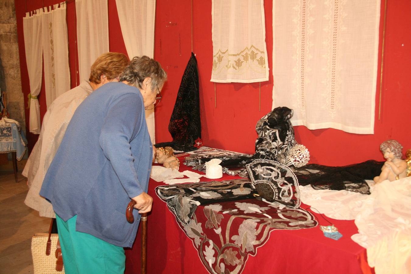 I Feria Entre Costuras y Tradición de Cuéllar (Segovia)