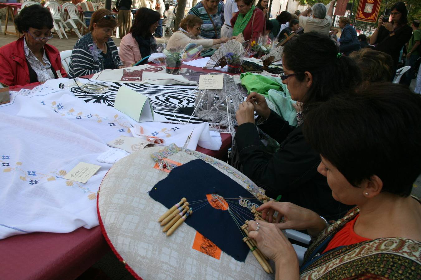 I Feria Entre Costuras y Tradición de Cuéllar (Segovia)