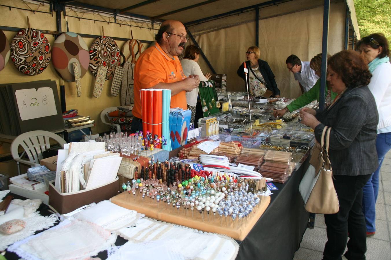 I Feria Entre Costuras y Tradición de Cuéllar (Segovia)