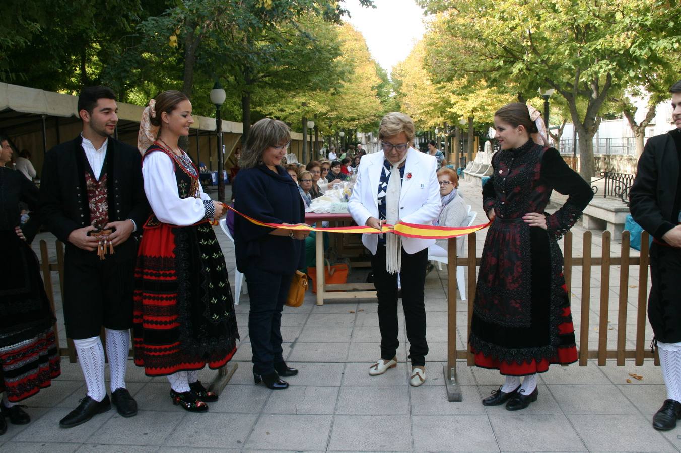 I Feria Entre Costuras y Tradición de Cuéllar (Segovia)