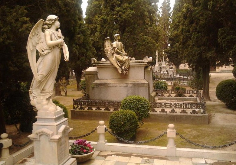 Cementerio de Villafranca del Penedés (Barcelona).