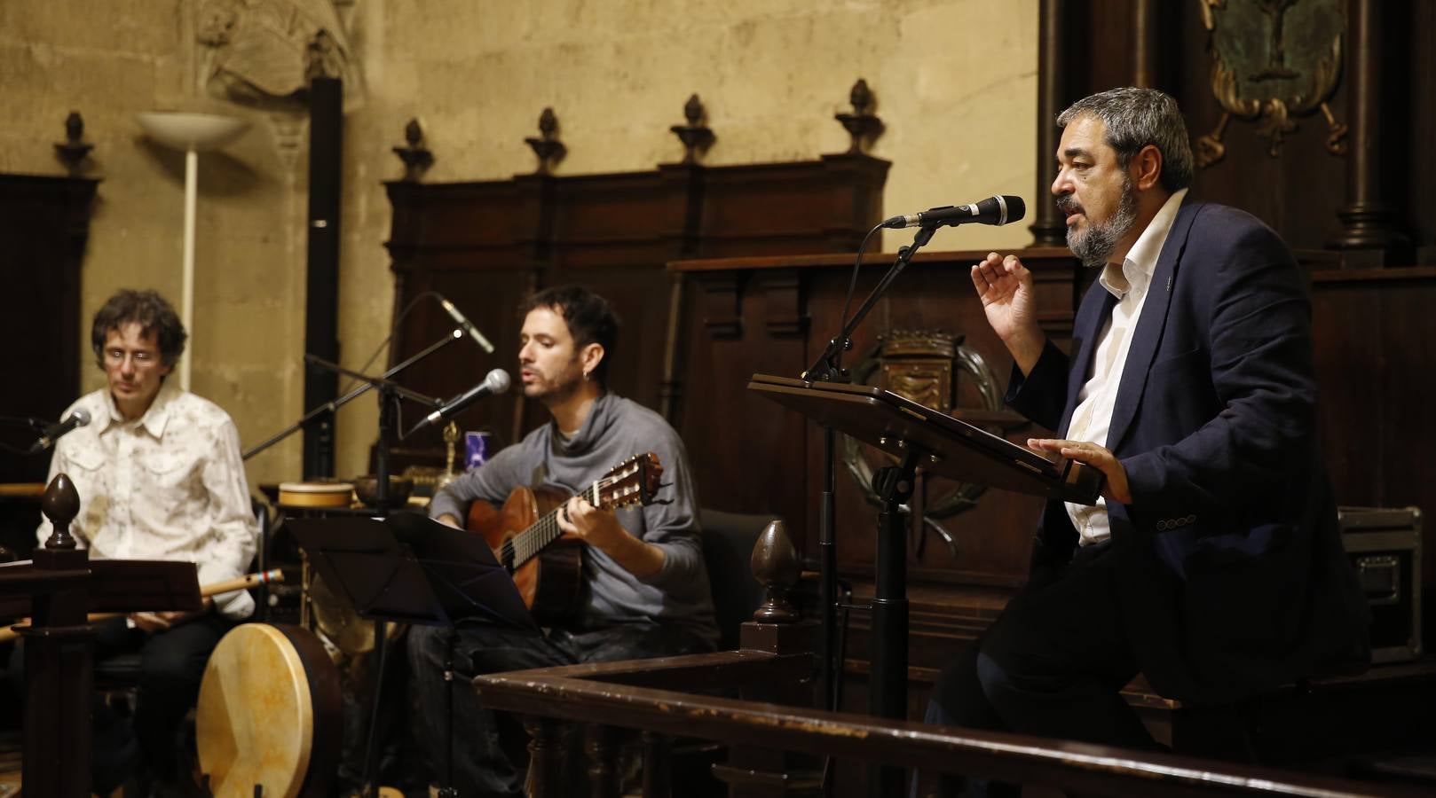 Recital poético de Carlos Aganzo en el Aula Triste del Palacio Santa Cruz de Valladolid