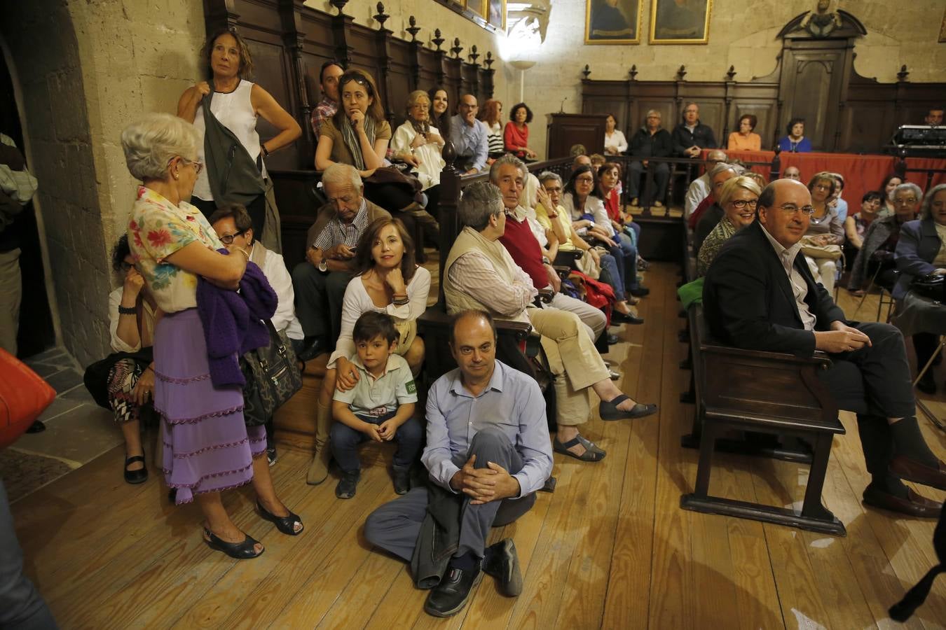 Recital poético de Carlos Aganzo en el Aula Triste del Palacio Santa Cruz de Valladolid