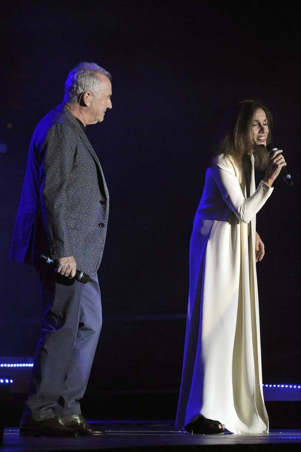 Víctor Manuel y Ana Belén llenan el Pisuerga con sus voces