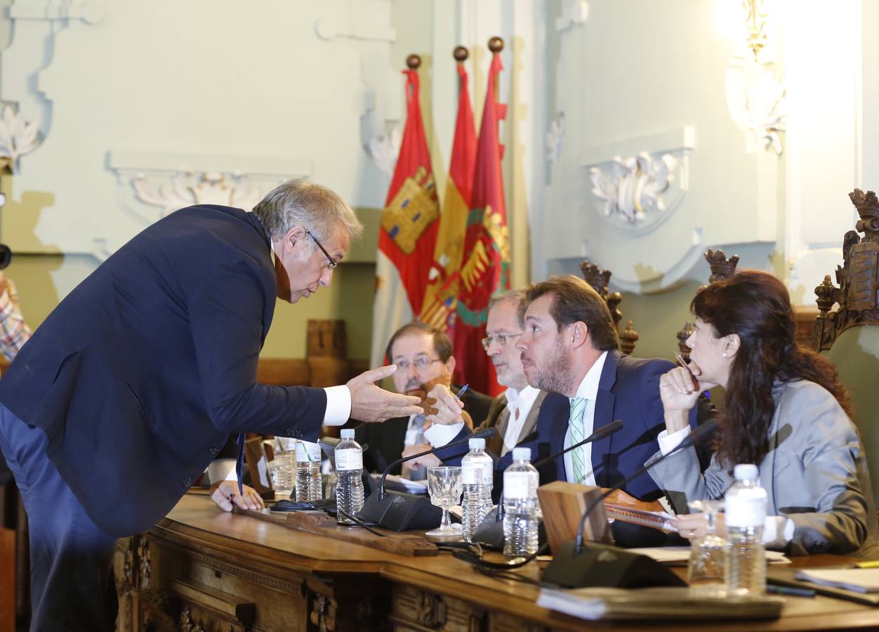 Pleno en el Ayuntamiento de Valladolid