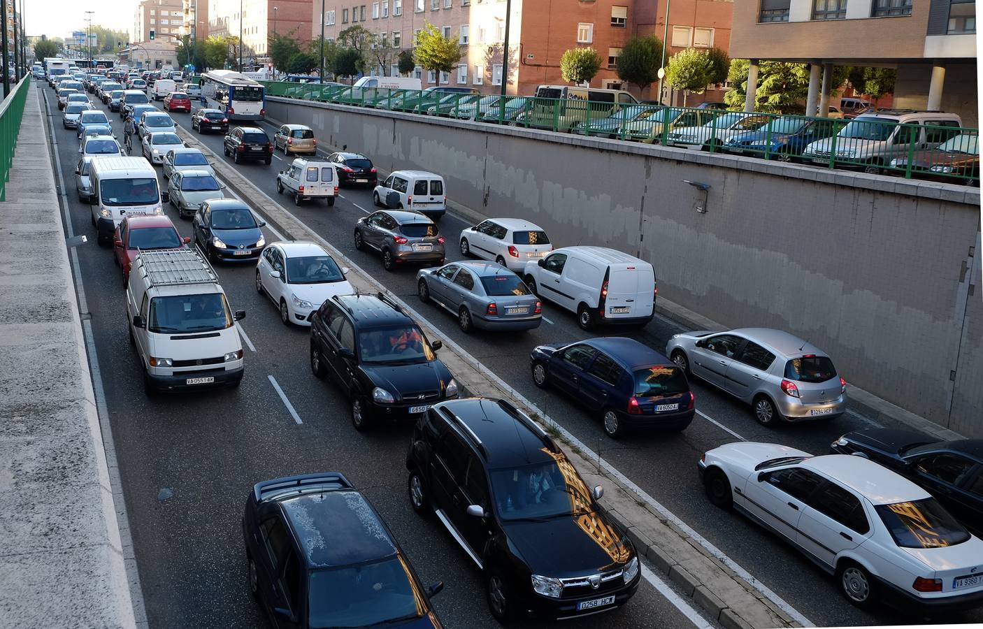 Atascos por las obras en el túnel de Labradores
