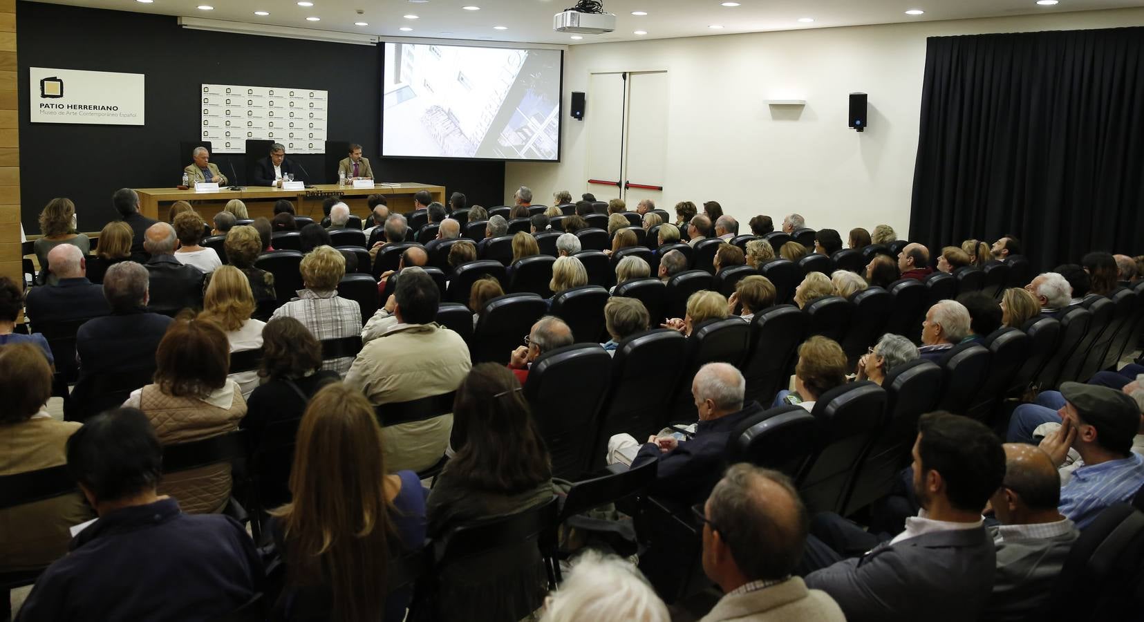 Juan Manuel de Prada en el Aula de Cultura de El Norte de Castilla