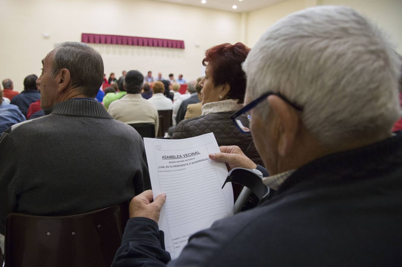 Asamblea vecinal en Barrio España