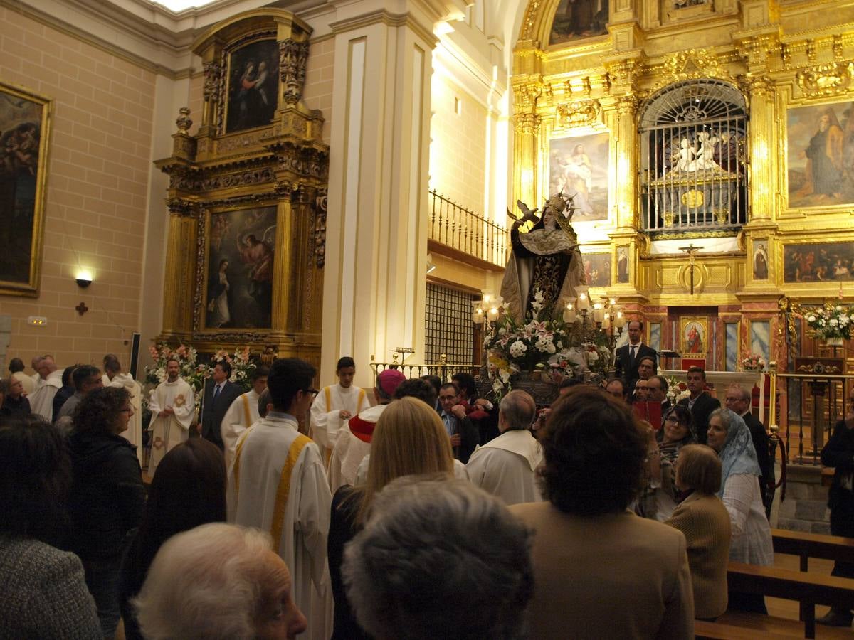 Una procesión pone punto y final a los actos del V Centenario en Alba de Tormes (1/2)