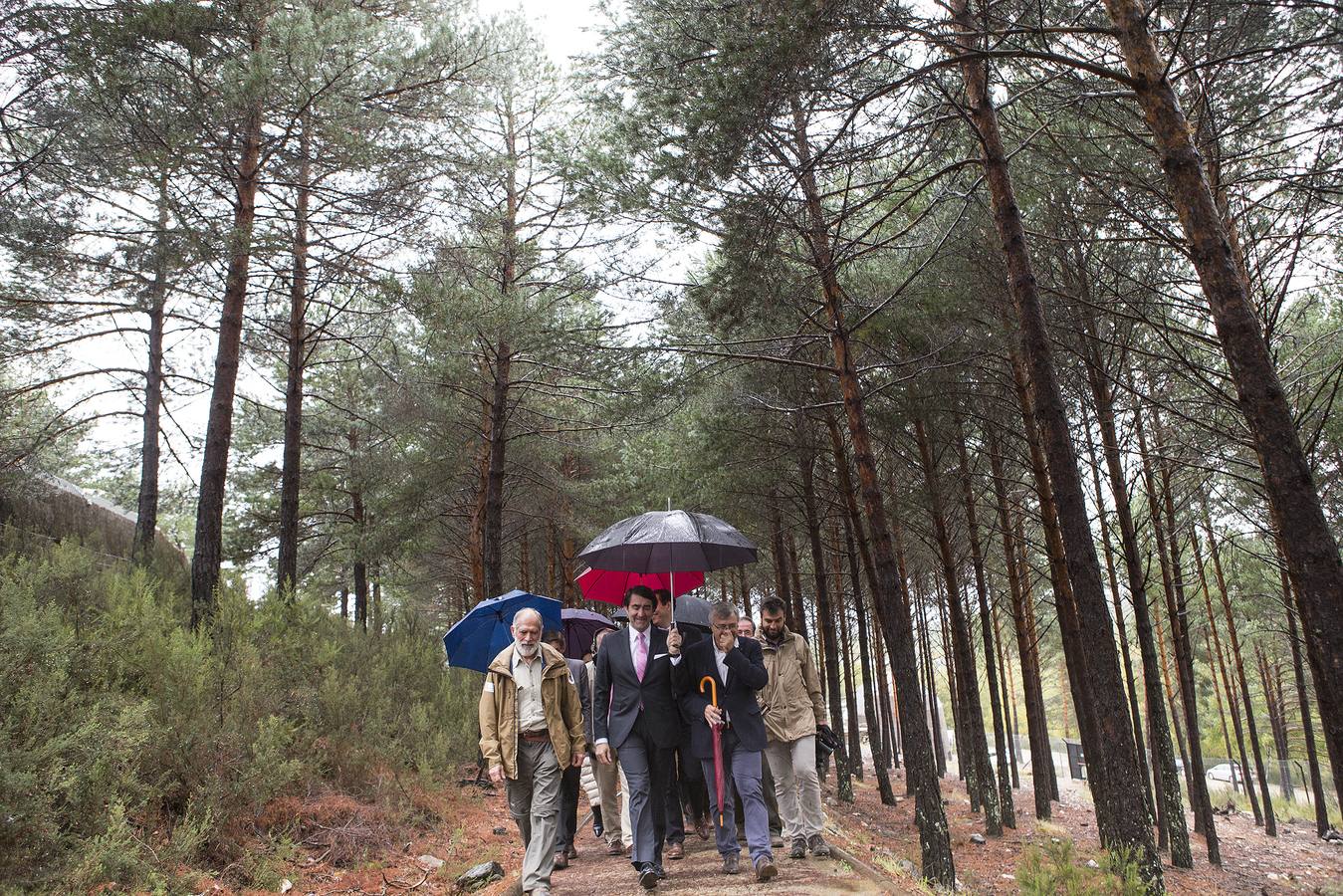 Inauguración del Centro del Lobo Ibérico en Robledo (Zamora)