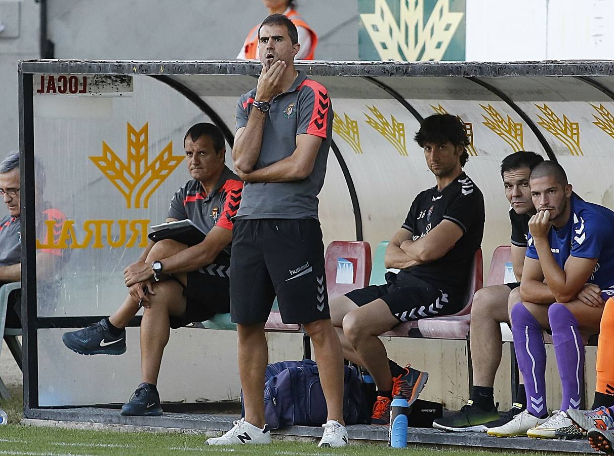 08.0815 En el partido entre el Real Valladolid y el Zamora CF en Zamora. El encuentro terminó con goleada (1-6) del equipo vallisoletano.