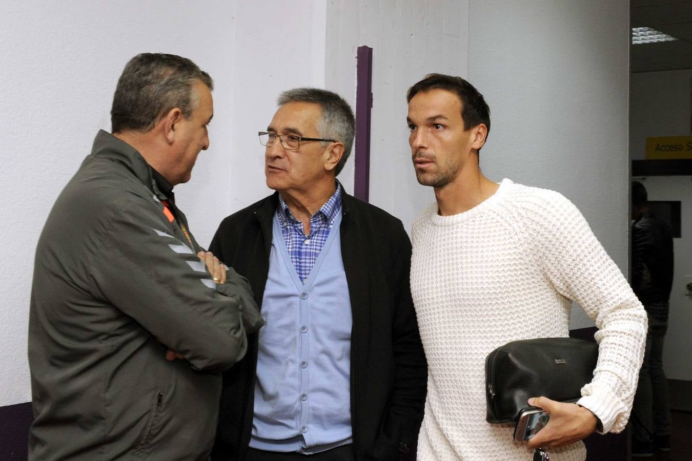El entrenador del Real Valladolid, Gaizka Garitano, se despide tras su destitución