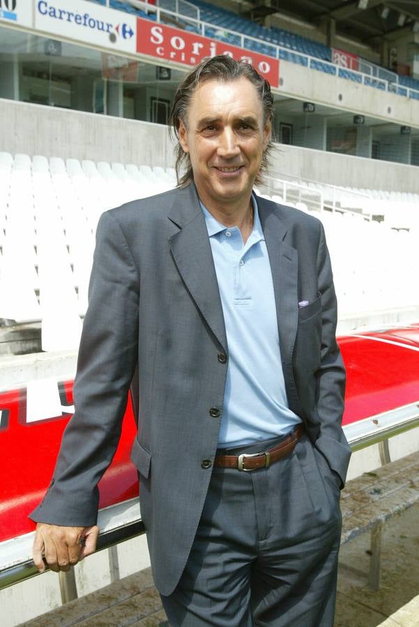 06.07.06 Miguel Angel Portugal, nuevo entrenador del Racing.