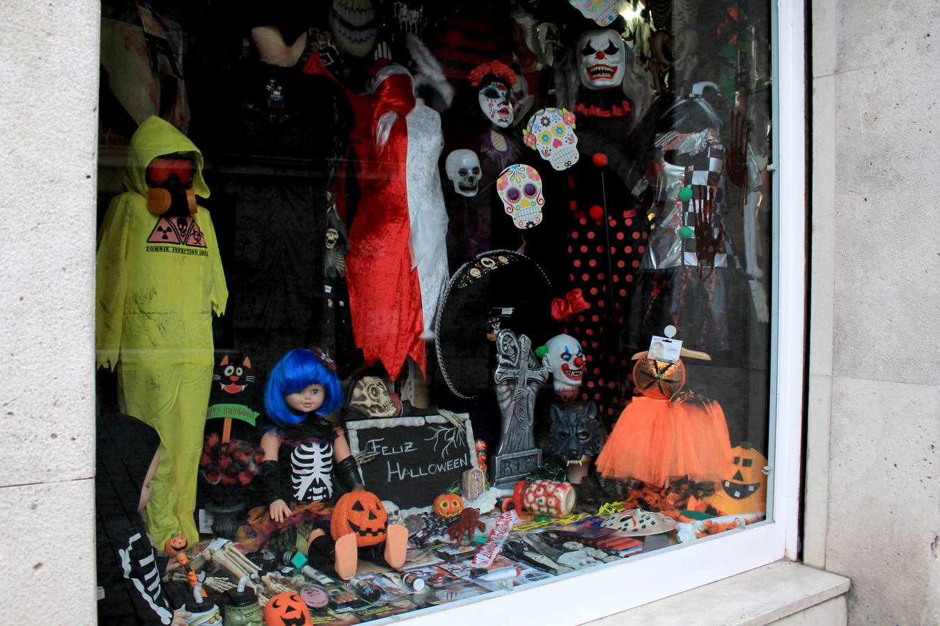 El comercio vallisoletano celebra Halloween