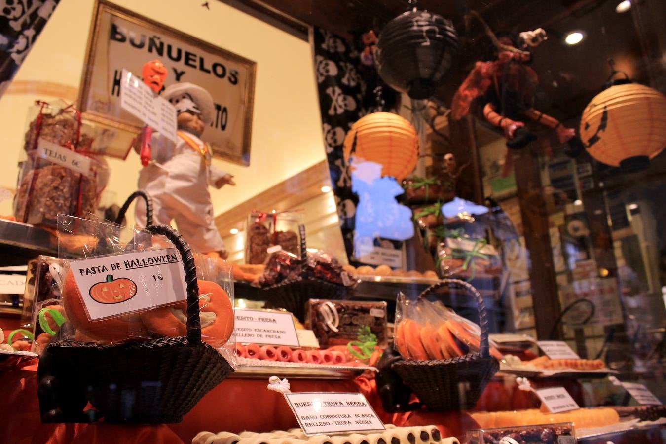 El comercio vallisoletano celebra Halloween