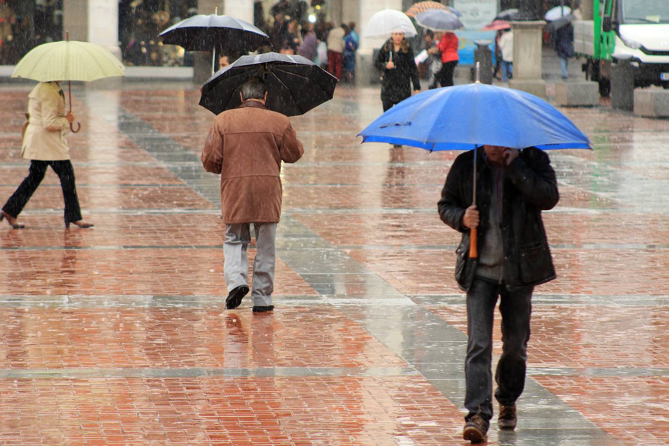 Jornada de lluvia en Valladolid