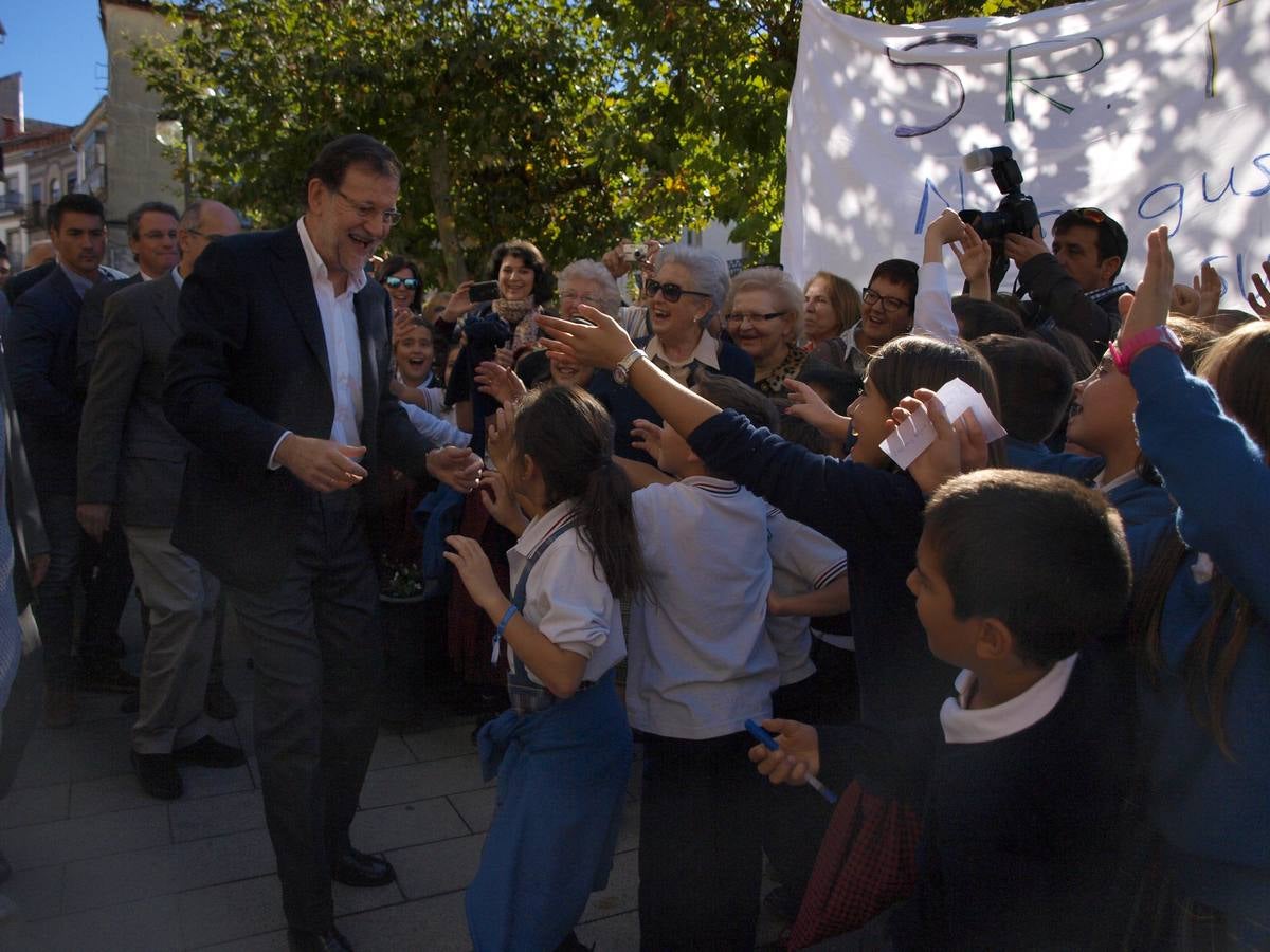 Mariano Rajoy participa en un acto organizado por el PP en Béjar (Salamanca) (2/4)