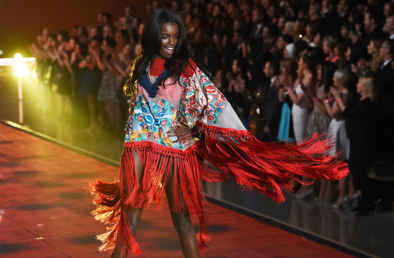 La modelo Leomie Anderson, durante el desfile de Victoria's Secret.