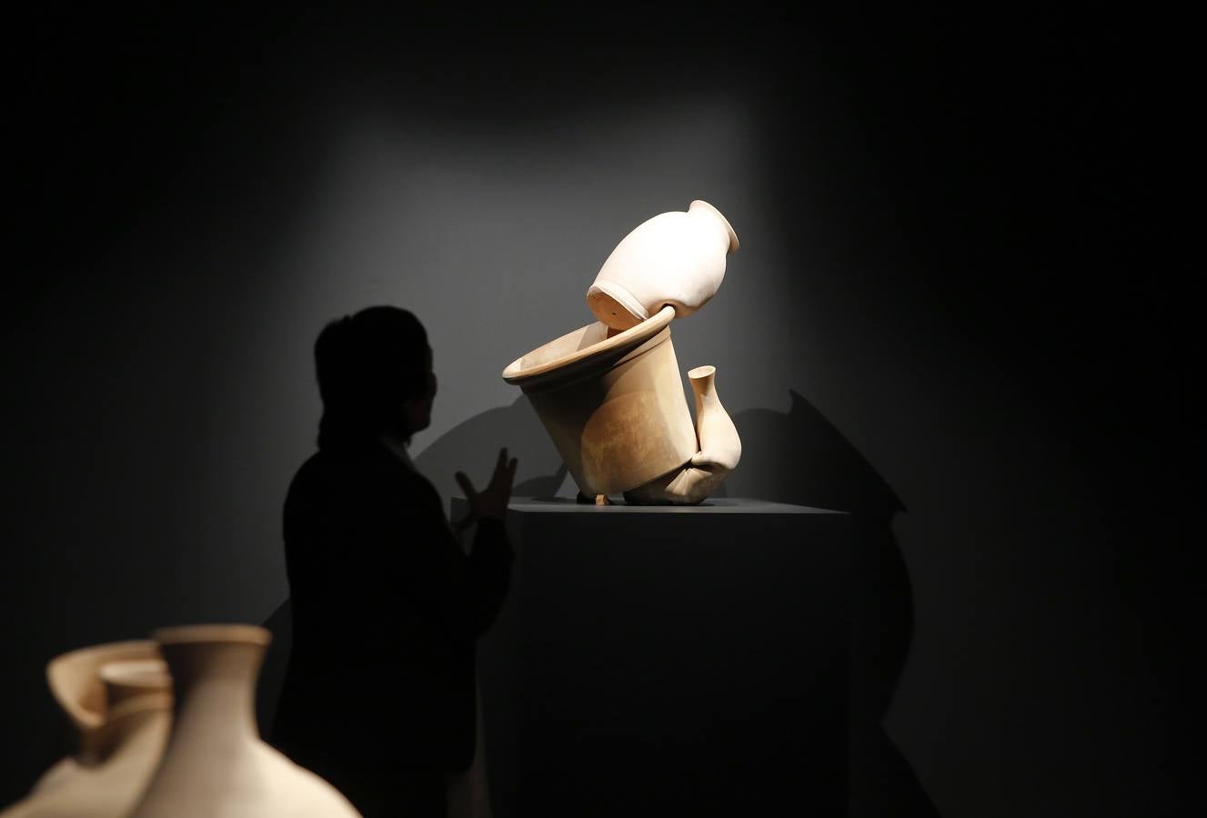 Soraya Sáenz de Santamaría inaugura una exposición sobre Santa Teresa en el Museo de Escultura de Valladolid