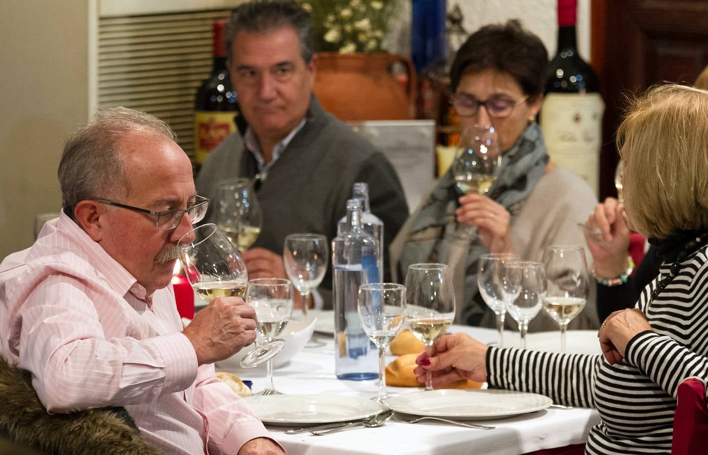 Cata del Otoño Enológico de Caja Rural, en el restaurante El Cordero