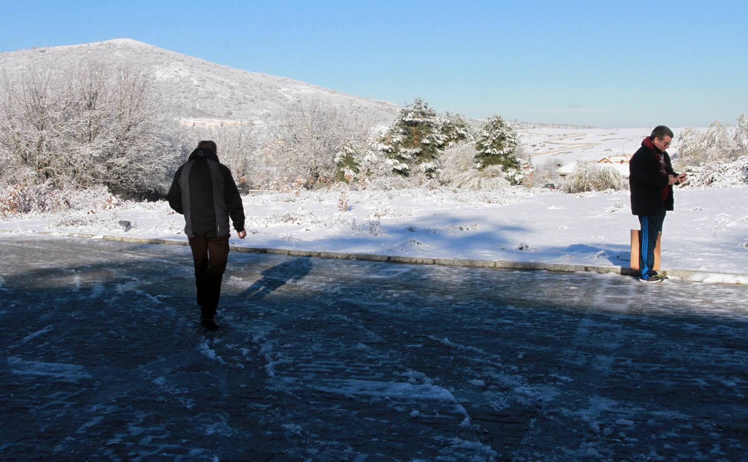 Segovia recibe las primeras nieves de la temporada